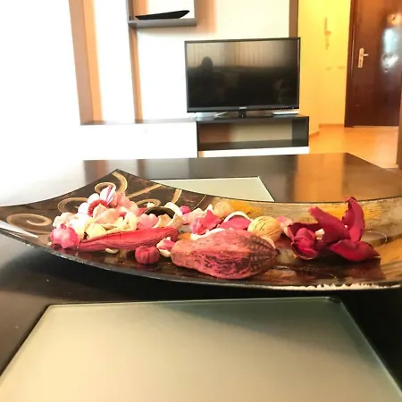 боряна Διαμέρισμα *